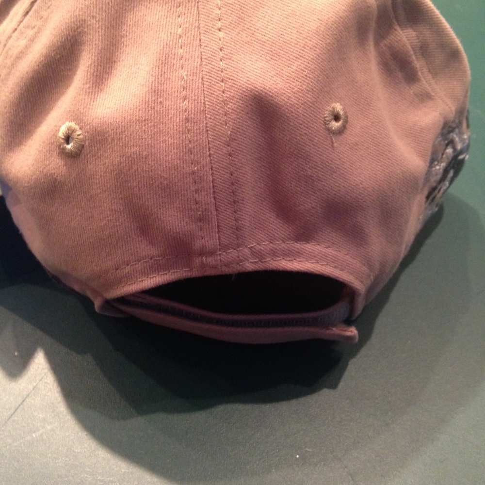Tan wolf hat - Picture 2 of 4